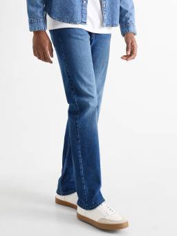 Jeans drepți Jeans drepți