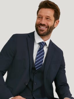 How to tie a tie and do different tie knots How to tie a tie and do different tie knots