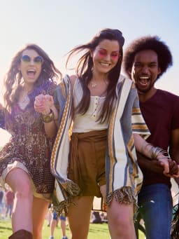 Festival outfits for women: inspiration & outfit ideas Festival outfits for women: inspiration & outfit ideas
