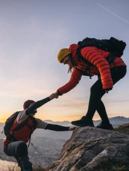 Advice & tips on outdoor clothing