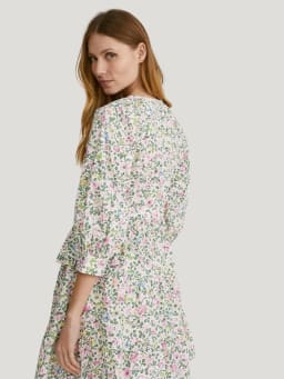Garden party outfits: floral print dress. Garden party outfits: floral print dress.