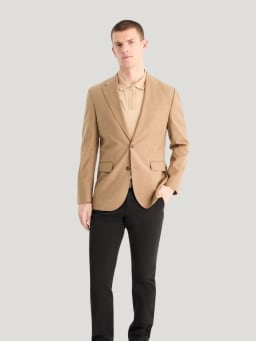 Casual-Chic-Outfits für Damen & Herren