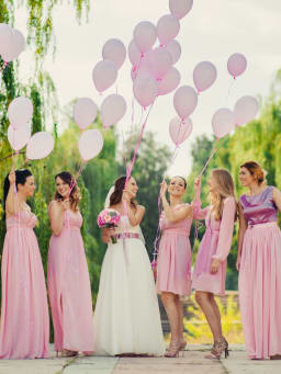 Wedding guest outfits and dress etiquette Wedding guest outfits and dress etiquette