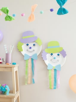 Carnavalsdecoratie knutselen met kinderen Carnavalsdecoratie knutselen met kinderen