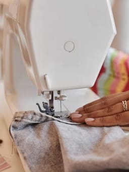 Upcycling ideas: giving old clothes a second life  Upcycling ideas: giving old clothes a second life