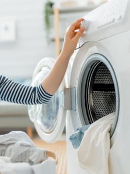 Tips on how to wash your clothes in an eco-friendly way  Tips on how to wash your clothes in an eco-friendly way