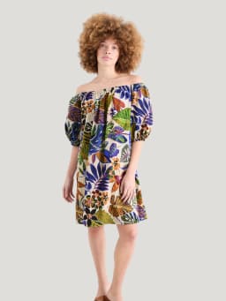 Kleider und Jumpsuits Kleider und Jumpsuits
