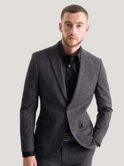 Suits Suits