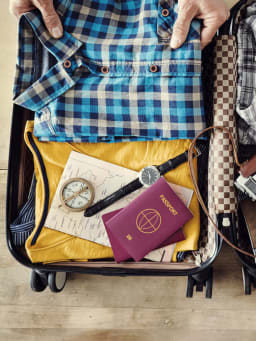 Tips on how to travel with only hand luggage Tips on how to travel with only hand luggage