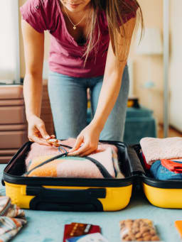 How to pack a suitcase like an expert How to pack a suitcase like an expert