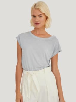 Vielseitige Basic Shirts Vielseitige Basic Shirts