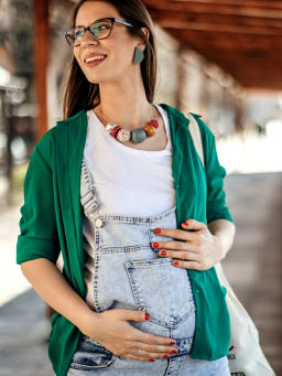 Stylish maternity fashion