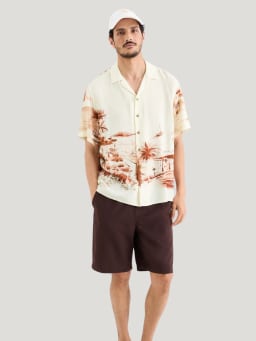 Homme en peignoir Homme en peignoir