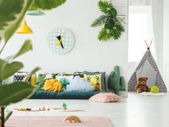 Spielecke – Wohnzimmer mit einem Tipi für Kinder. Spielecke – Wohnzimmer mit einem Tipi für Kinder.