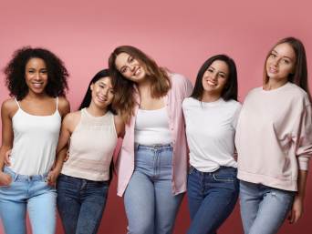 Jeans for wide hips –  women wearing different types of jeans. Jeans for wide hips –  women wearing different types of jeans.