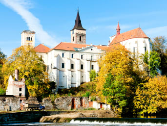 Výlet středními Čechami – Sázavský klášter v Posázaví. Výlet středními Čechami – Sázavský klášter v Posázaví.