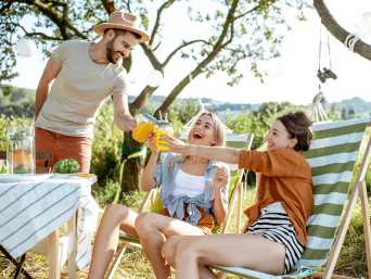 Garden party outfits: casual looks and materials to help keep you cool. Garden party outfits: casual looks and materials to help keep you cool.