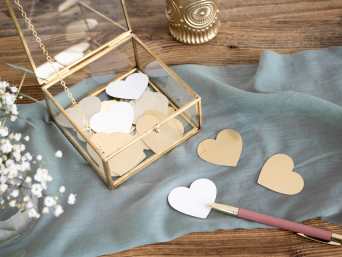 Selbst gemachte Geschenke zur Goldenen Hochzeit – Herzgutscheine als Last-Minute-Geschenk.