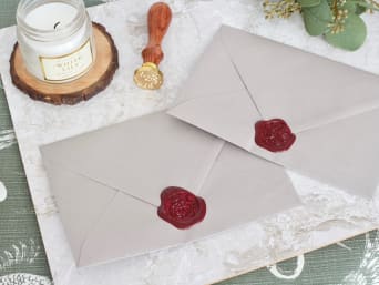 DIY wedding invitations: an envelope with a wax seal. DIY wedding invitations: an envelope with a wax seal.