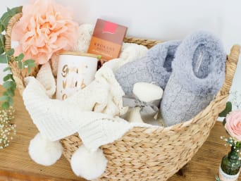 Making your own wedding gift boxes: a gift box full of gifts for a cosy night in. Making your own wedding gift boxes: a gift box full of gifts for a cosy night in.