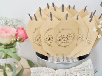Creative wedding games: sparklers at a wedding. Creative wedding games: sparklers at a wedding.