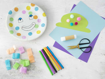 Clown maken: materialen voor dit leuke knutselidee. Clown maken: materialen voor dit leuke knutselidee.