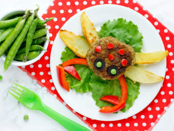 Stitch party: snacks made to look like a crab. Stitch party: snacks made to look like a crab.
