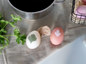 Ostereier gestalten: Natürliche Muster wirken elegant und modern. Ostereier gestalten: Natürliche Muster wirken elegant und modern.