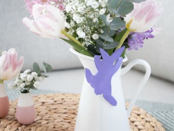Osterhasen basteln einfach gemacht: Blumentopf-Anhänger als Osterdeko basteln. Osterhasen basteln einfach gemacht: Blumentopf-Anhänger als Osterdeko basteln.