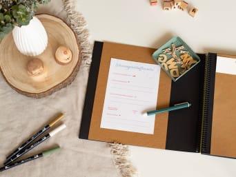 Pregnancy diary: a pregnancy scrapbook offers plenty of room to record your pregnancy memories. Pregnancy diary: a pregnancy scrapbook offers plenty of room to record your pregnancy memories.