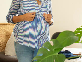 You can jazz up your outfits for pregnancy with accessories.   You can jazz up your outfits for pregnancy with accessories.