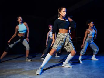 Showtanz: Tanzgruppe probt ihre Choreografie. Showtanz: Tanzgruppe probt ihre Choreografie.