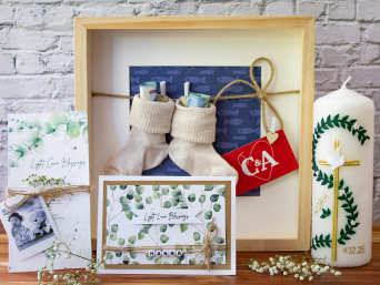 How to plan a christening: ideas for gifts, invitations, thank you cards and christening candles.  How to plan a christening: ideas for gifts, invitations, thank you cards and christening candles.