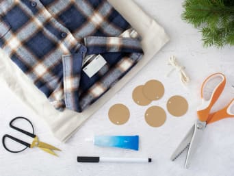 Making a homemade Advent calendar: different material needed to make your own Advent calendar. Making a homemade Advent calendar: different material needed to make your own Advent calendar.