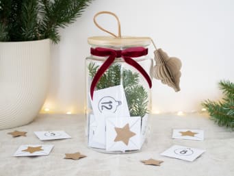 Last-minute Advent calendar filled with a family activity for each day of Advent. Last-minute Advent calendar filled with a family activity for each day of Advent.