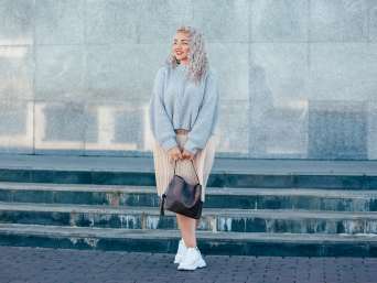 Plus size fashion: how to hide wide hips. Plus size fashion: how to hide wide hips.
