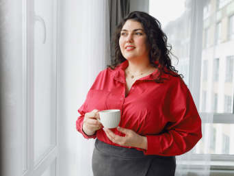 Fashion for plus sized women: outfits for women with a large bust.  Fashion for plus sized women: outfits for women with a large bust.