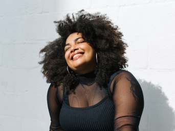 Outfits for curvy women: stylish plus size outfits that will conceal small problem areas. Outfits for curvy women: stylish plus size outfits that will conceal small problem areas.