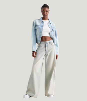 Types of jeans for women: a close-up photo of a pair of low waist jeans.