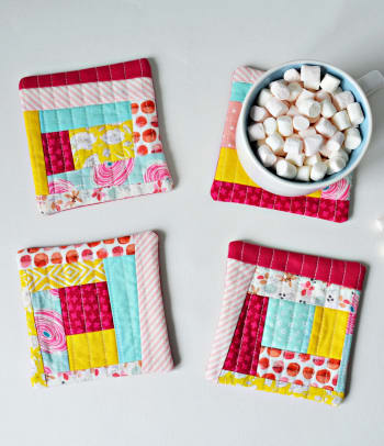 Quilting ideas for beginners: fabric coasters.