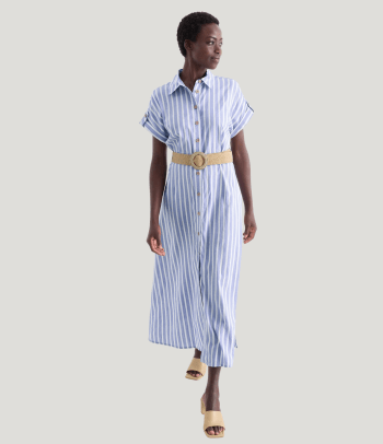 Christening outfits for women: an elegant christening dress.