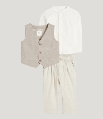 Christening outfits for boys: an outfit with a shirt and waistcoat.