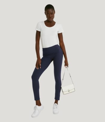 Leggings outfits: create versatile and comfortable outfits with leggings.