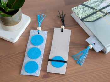 Make your own Father's Day gift: ready-made bookmark.