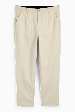 Chino - tapered fit