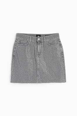 Fustă mini din denim cu ștrasuri