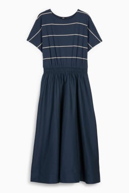 Rochie fit & flare