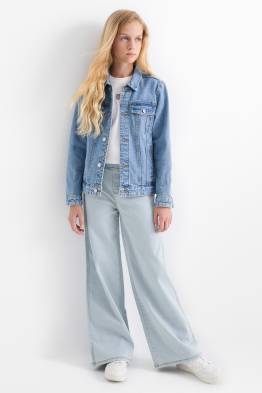 Wide leg jeans