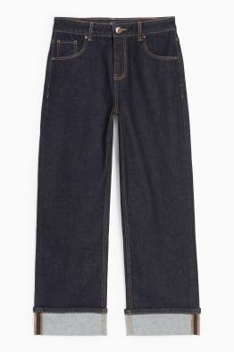 Baggy jeans