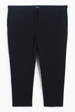Pantaloni de trening - structurați